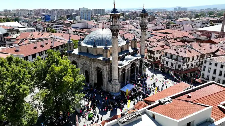 Konya'da Tarihi Bedesten Alışveriş Günleri Başladı